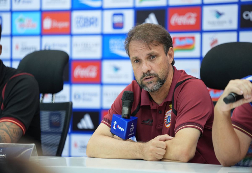 Mauricio Souza.