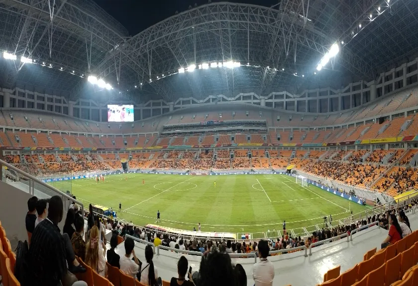 Stadion Ikonik Jakarta International Stadium (JIS)