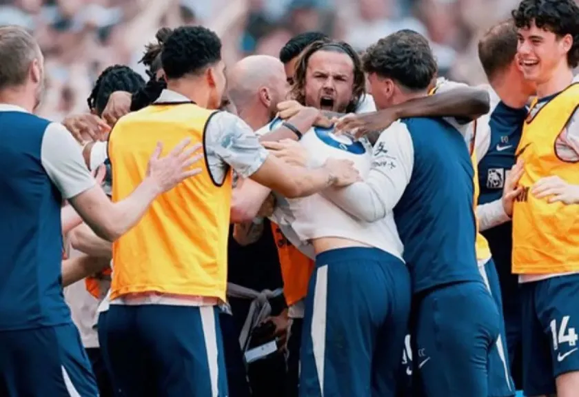 Tottenham Hotspur memastikan diri bertahan di Liga Inggris 