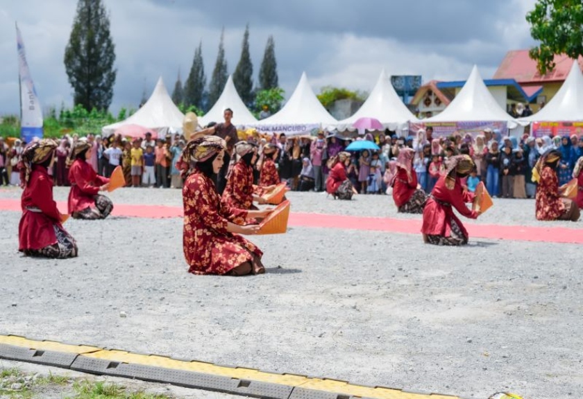 Festival Lima Danau Kabupaten Solok