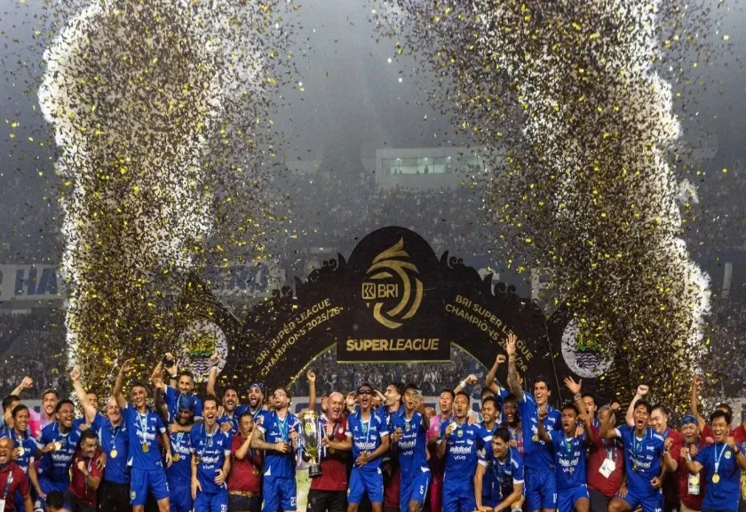 Persib Bandung juara BRI Super League 2025-2026. ANTARA FOTO/Novrian Arbi