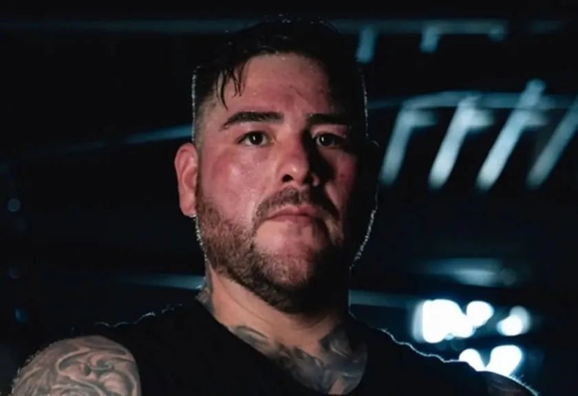 Petinju kelas berat Andy Ruiz Jr.