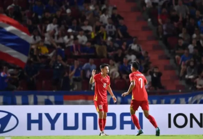 Gelandang Timnas Vietnam Nguyen Hai Long