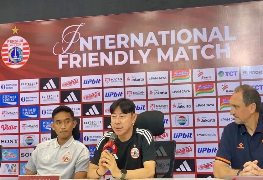 Pelatih Persija Jakarta Shin Tae-yong
