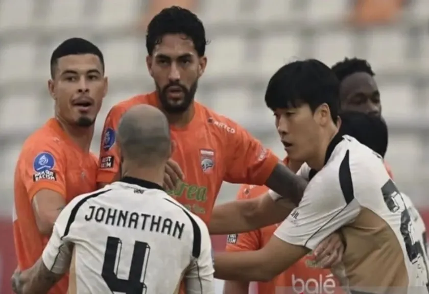 Pemain Dewa United Johnathan Carlos Pereira Souza