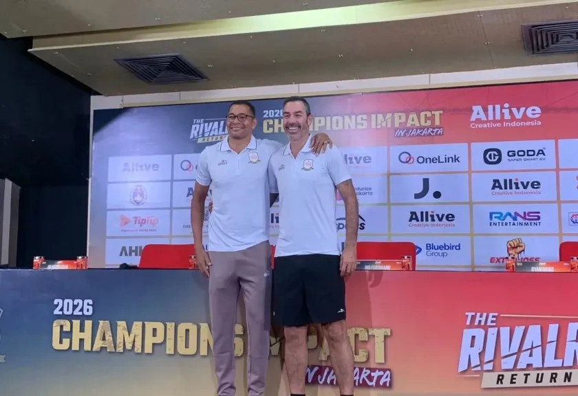 Gilberto Silva dan Robert Pires