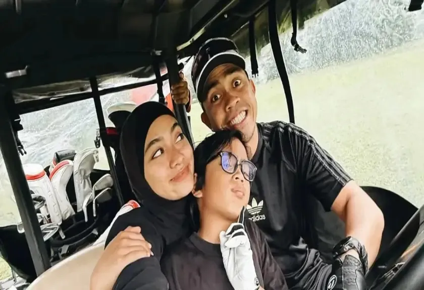 Ayudia Bing Slamet