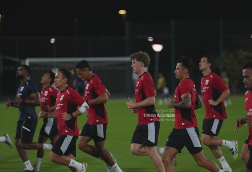 Latihan perdana Timnas Indonesia di Jeddah, Arab Saudi.